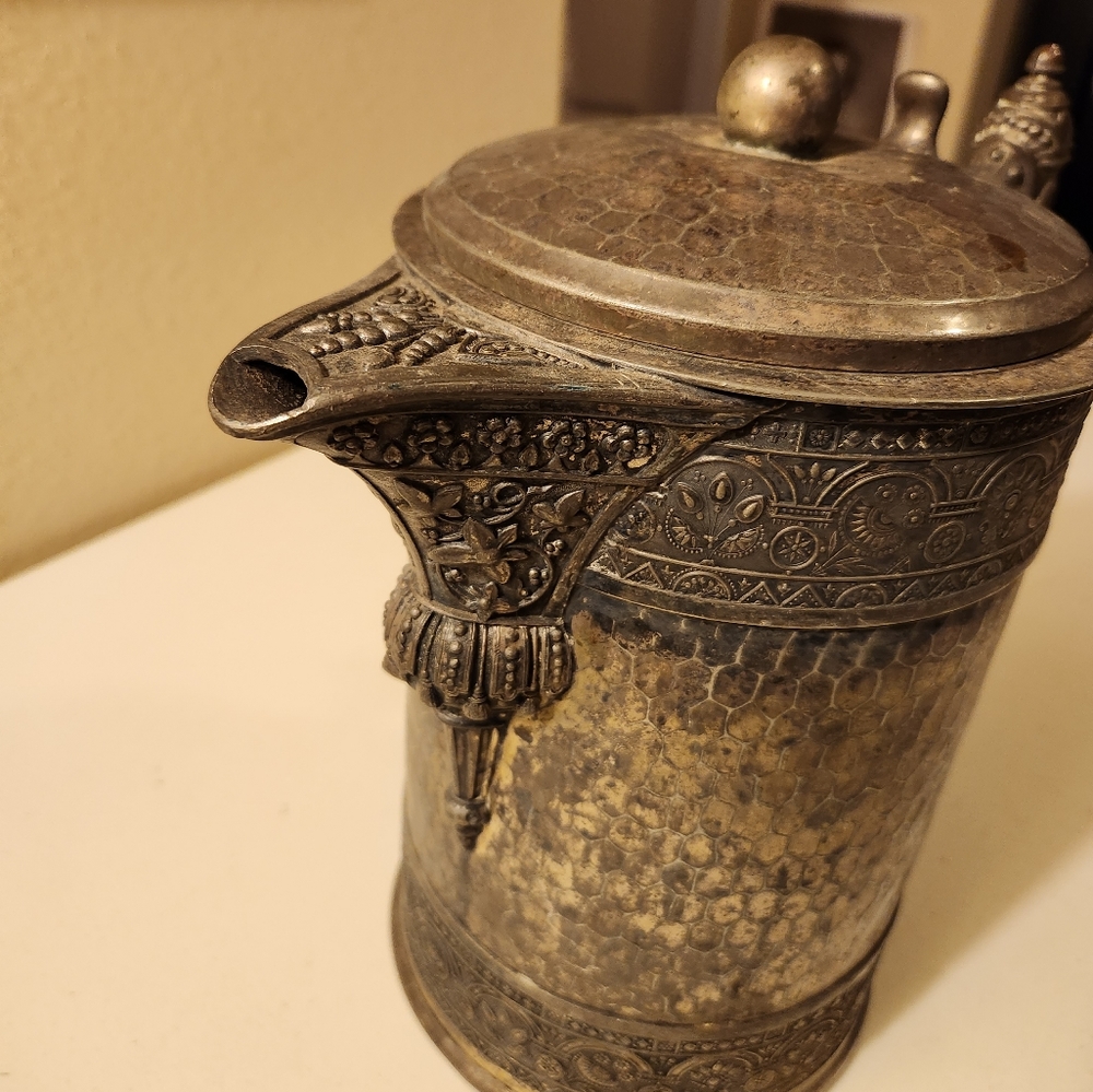 Huge antique beer pitcher,one of a kind one gallon,SILVER QUADRUPLATE